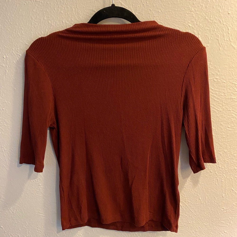 Crop mock neck shirt